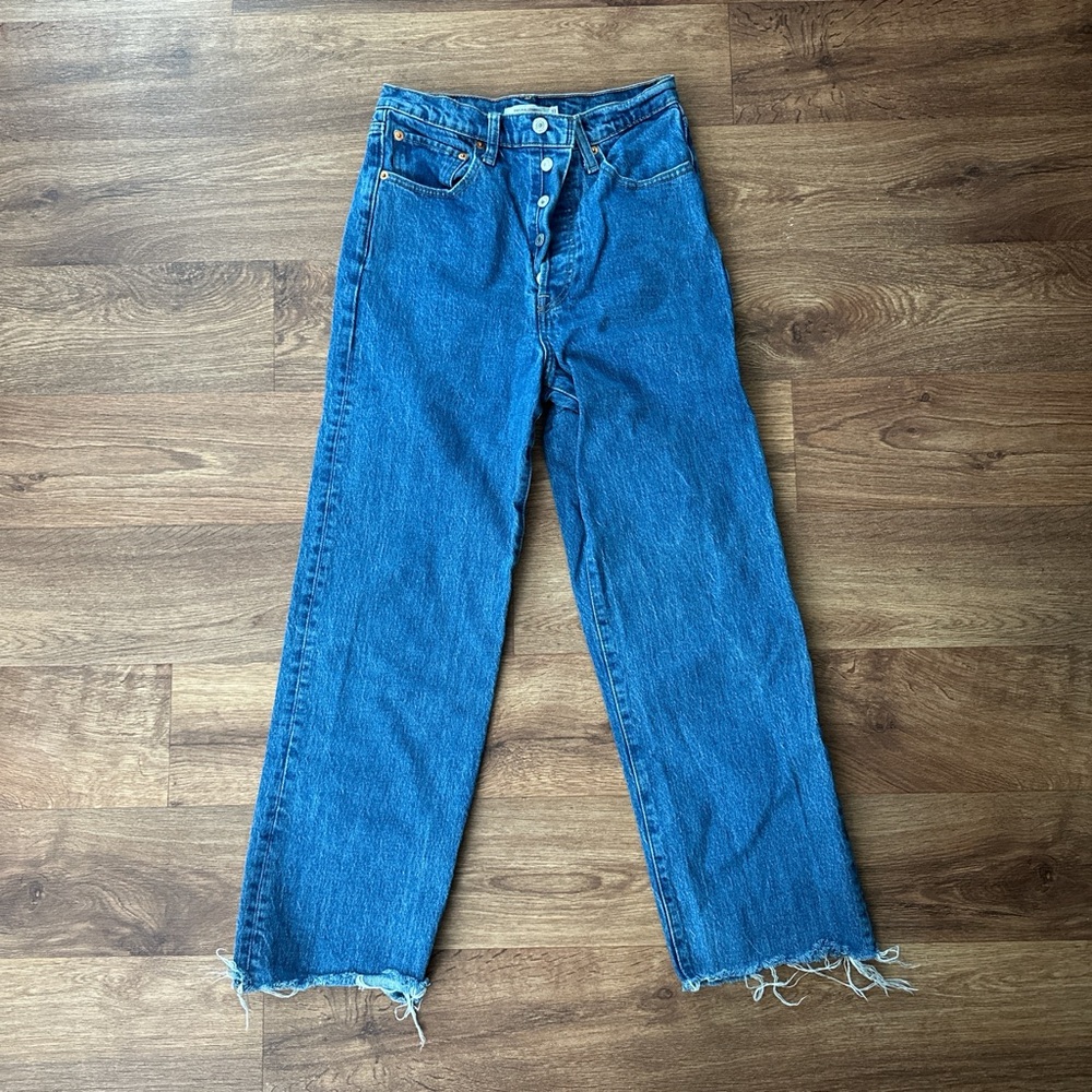Levi's Women's Straight Leg Blue Jeans